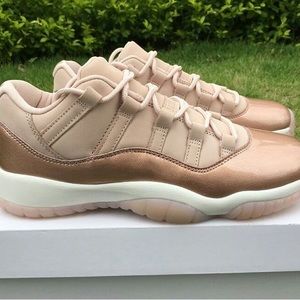 Rose gold 11s